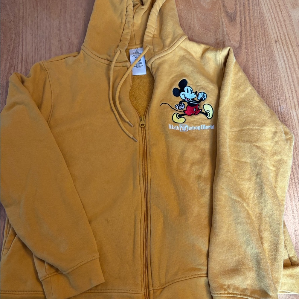 Classic Mickey Mouse Walt Disney World Golden Yellow Hooded Sweatshirt Size L
